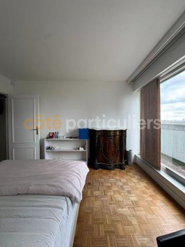 Vente
                Appartement78,85 m² - 4 Pièces -
                    COURBEVOIE (92400)