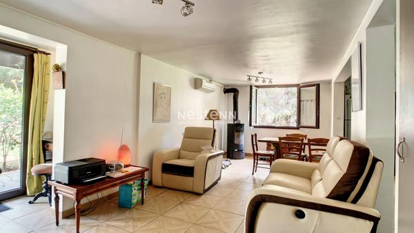 Maison avec dépendance à vendre à 15 minutes d'Argelès sur mer, 7 pièces, 169.82 m² sur 11546 m² de parc