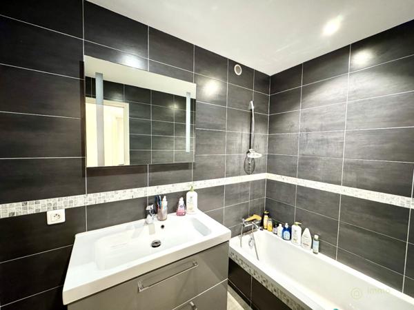 Appartement à MENTON (06500)