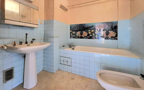 Appartement à vendre    2 pièces • 51,17 m2 Bayonne