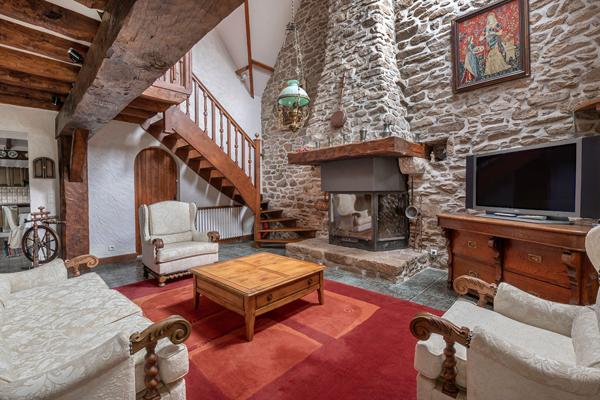 Maison 10 pièces 365 m2