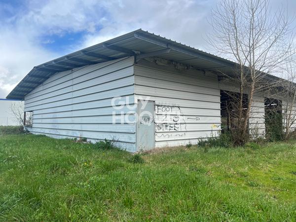 À vendre - locaux d'activité TONNEINS