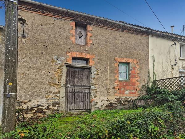 Ensemble de 2 dépendances en pierres