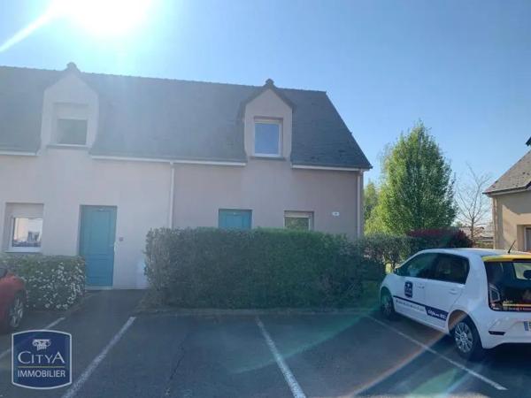 Appartement à louer 3 pièces 62.87m² Vivy (49680)