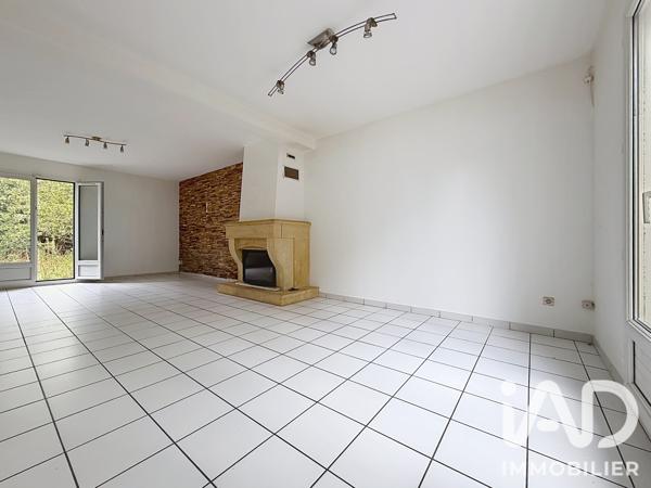 Maison à vendre 5 pièces 120 m² Bruyères-le-Châtel
