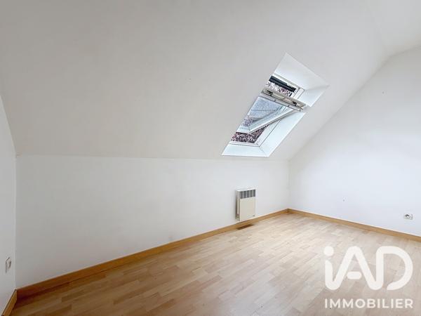 Maison à vendre 5 pièces 120 m² Bruyères-le-Châtel