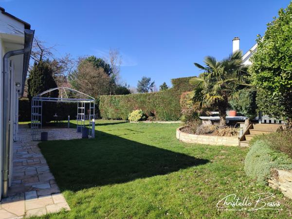 Maison familiale de plain-pied - 4 chambres