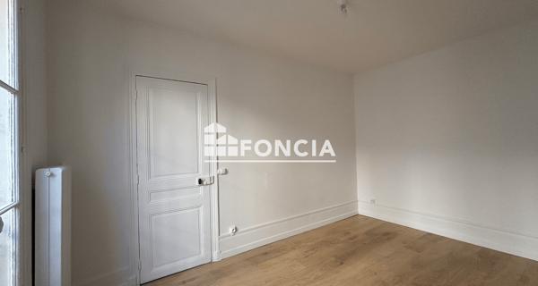 Location Appartement 3 pièces 57.75 m² - Paris 75019