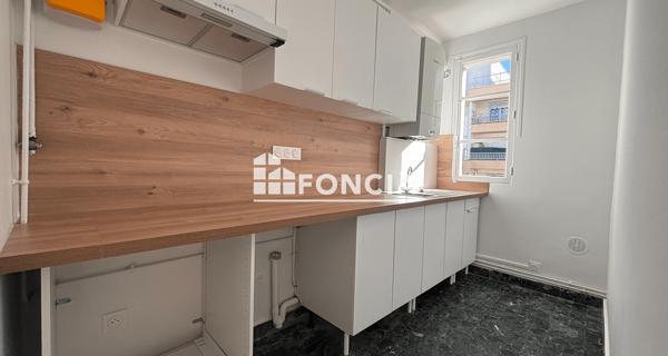 Location Appartement 3 pièces 57.75 m² - Paris 75019