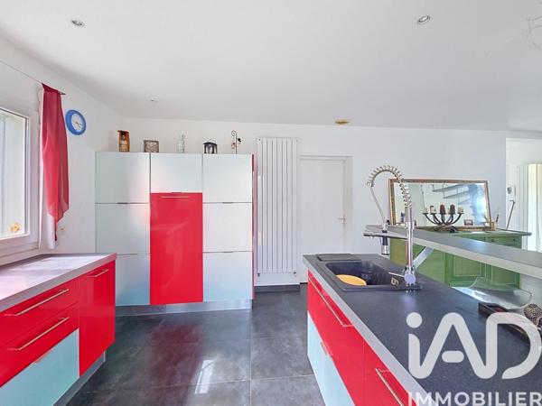 Maison à vendre 5 pièces 154 m² Ludon-Médoc