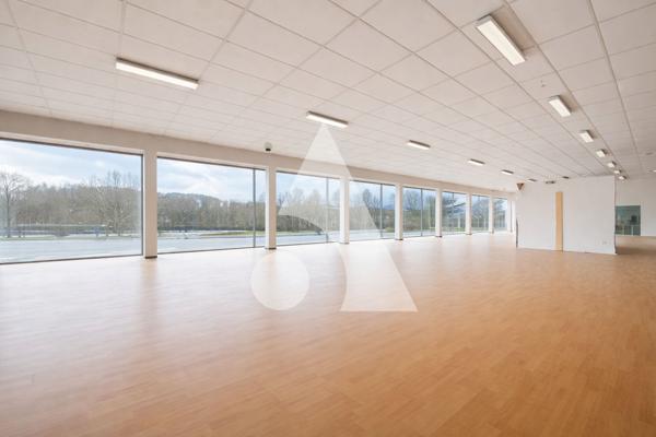 Local commercial 200 m2