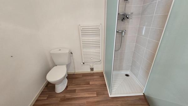 Appartement Poitiers 2 pièce(s) 39.02 m2 Parking PMR