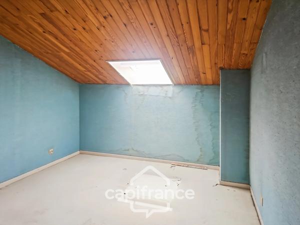 Maison familiale avec vue panoramique à Castelculier, 6 chambres, 235m² habitable, sous-sol 145m²