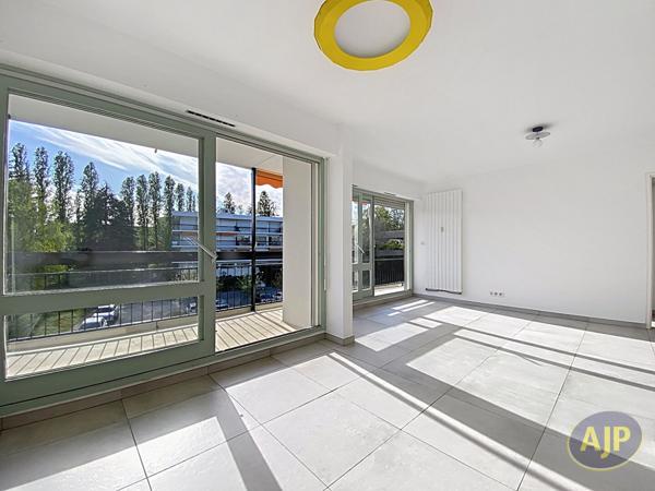 Vente appartement Blanquefort : 175 000 € - AJP Immobilier Le Bouscat