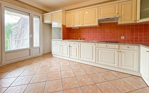 Maison à vendre    4 pièces • 129 m2 Périgueux