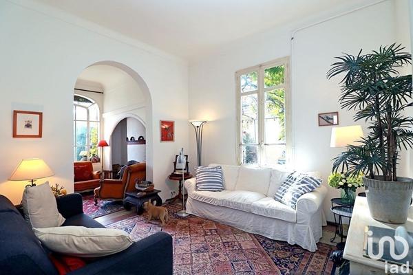 Maison 4 pièces de 158 m² à Mandelieu-la-Napoule (06210)