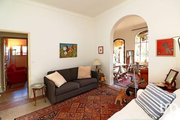 Maison 4 pièces de 158 m² à Mandelieu-la-Napoule (06210)