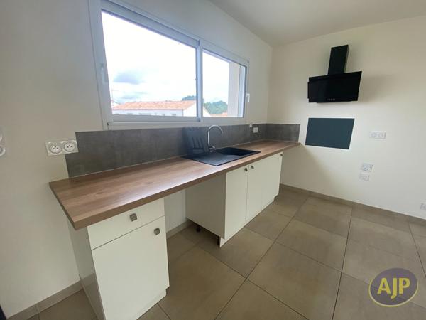 Location maison Froidfond : 826 € - AJP Immobilier Challans