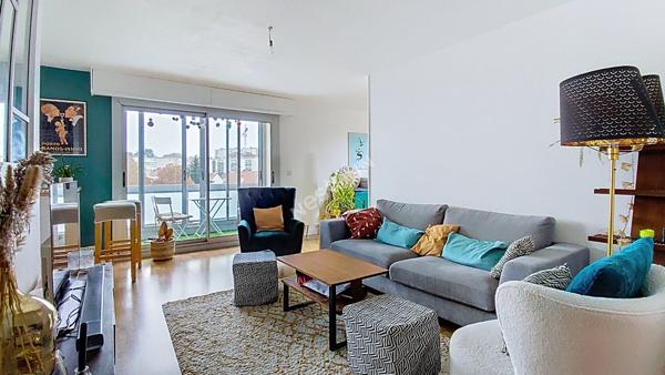 NANTES - GAUDINIÈRE / Appartement 3 pièces 2 chambres, acenseur, loggia, parking et cave