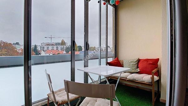 NANTES - GAUDINIÈRE / Appartement 3 pièces 2 chambres, acenseur, loggia, parking et cave