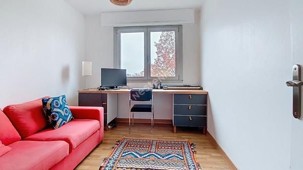 NANTES - GAUDINIÈRE / Appartement 3 pièces 2 chambres, acenseur, loggia, parking et cave