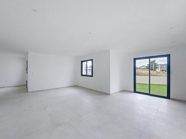 Maison contemporaine de plain pied neuve à vendre à Sainte Luce sur Loire