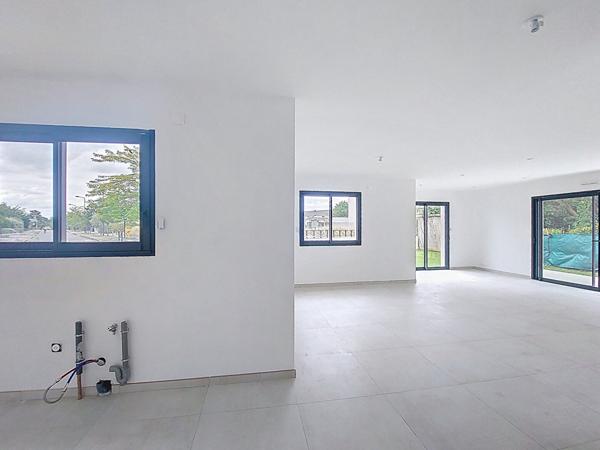 Maison contemporaine de plain pied neuve à vendre à Sainte Luce sur Loire