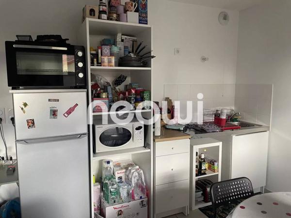 GRIGNY - Beau T1 meublé de 32 m² avec terrasse 9m² et garage ss sol