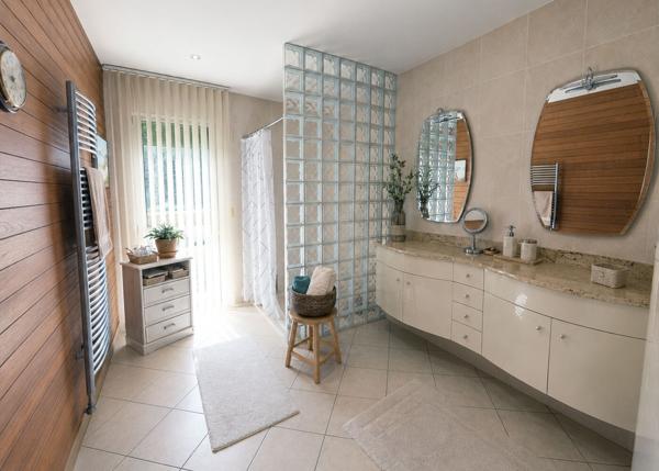 Maison La Chapelle Sur Erdre 6 pièce(s) 200 m2