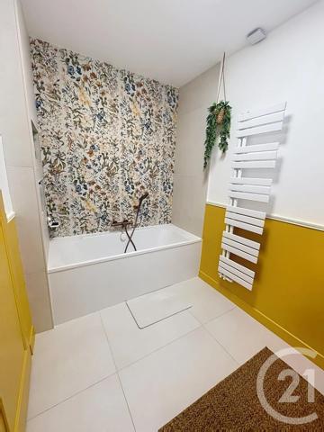 Appartement T6 à vendre  6 pièces - 147 m 2   DINAN  - 22