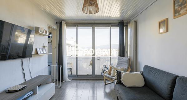 À vendre Appartement 3 pièces 53.4 m² - Saint-martin-d'hères 38400