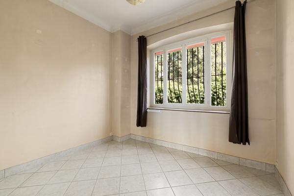 maison bourgeoise a renover tres beau quartier