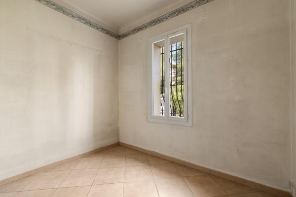 maison bourgeoise a renover tres beau quartier