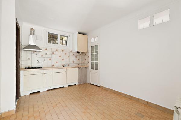 maison bourgeoise a renover tres beau quartier