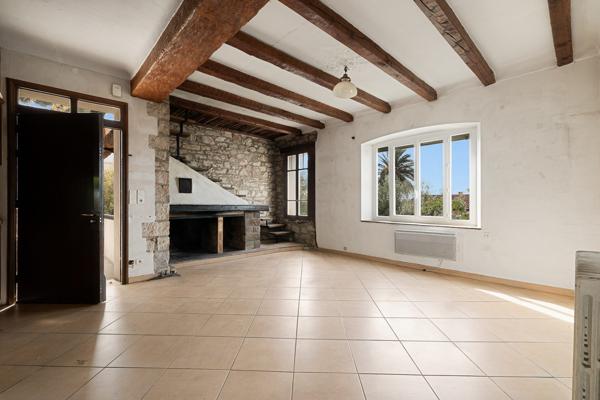 maison bourgeoise a renover tres beau quartier