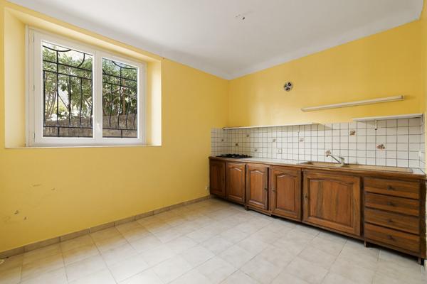 maison bourgeoise a renover tres beau quartier