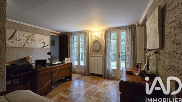 Maison à vendre 8 pièces 170 m² Saint-Aubin-sur-Gaillon