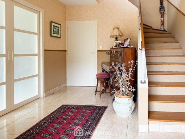 Maison 235 m² à Cholet 49300