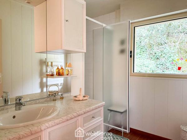 Maison 235 m² à Cholet 49300