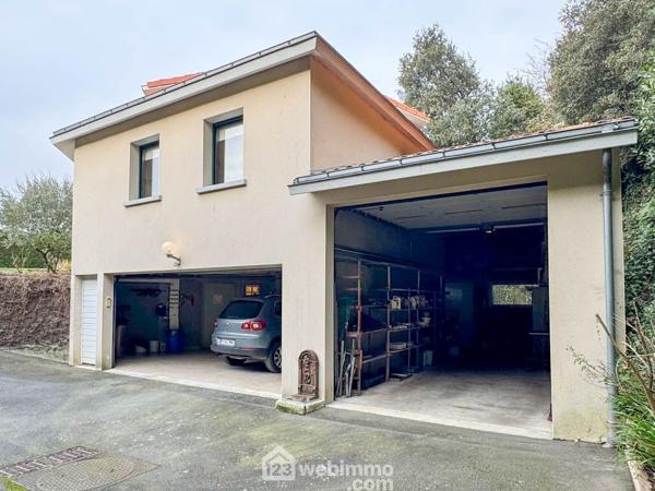 Maison 235 m² à Cholet 49300