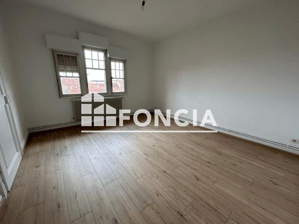 Location Appartement 4 pièces 80 m² - 7 PLACE JEANNE D'ARC Colmar 68000