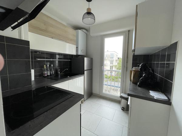 Appartement T2 de 46 m2 avec balcon, cave et parking en sous