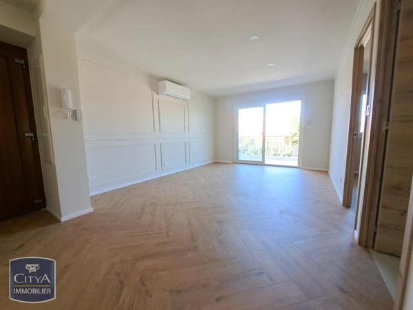 Appartement à vendre 3 pièces 58m² Six-Fours-les-Plages (83140)