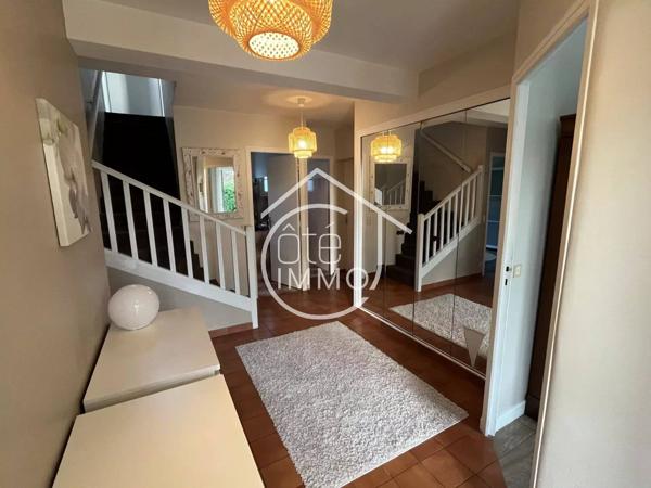 BERGERAC : Charmante maison familiale 5 pièces de 111m² avec jardin