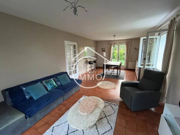 BERGERAC : Charmante maison familiale 5 pièces de 111m² avec jardin