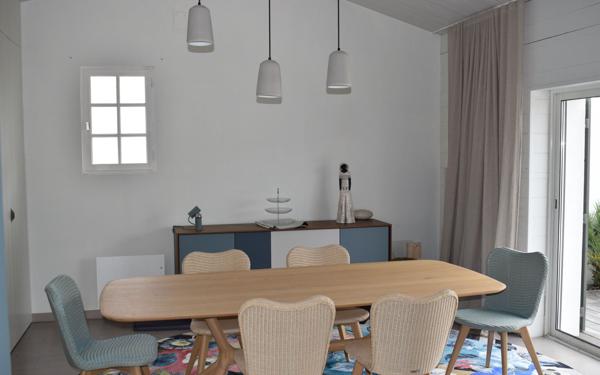 Maison à vendre    4 pièces •  La Flotte