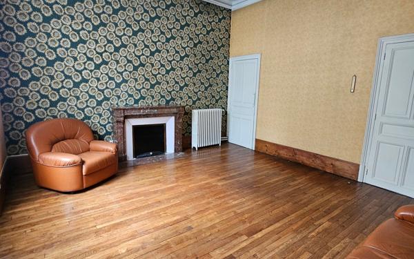 Appartement à louer    2 pièces • 64,31 m2 Dijon