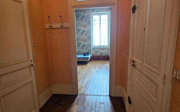 Appartement à louer    2 pièces • 64,31 m2 Dijon