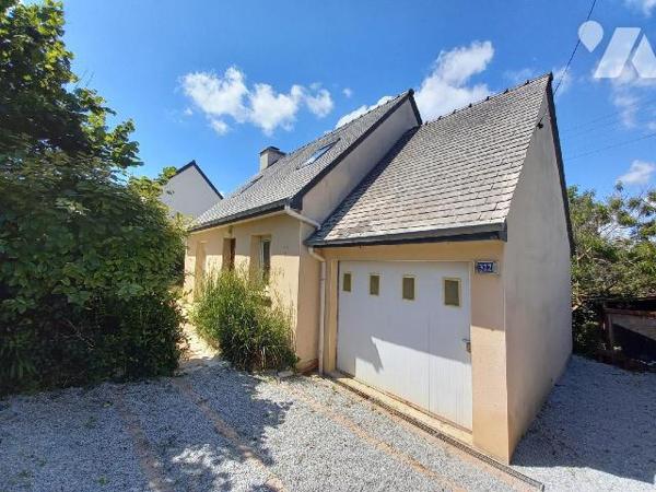 CAMARET SUR MER - Proche toutes commodités, maison en bon état, offrant pièce de vie avec coin ...
