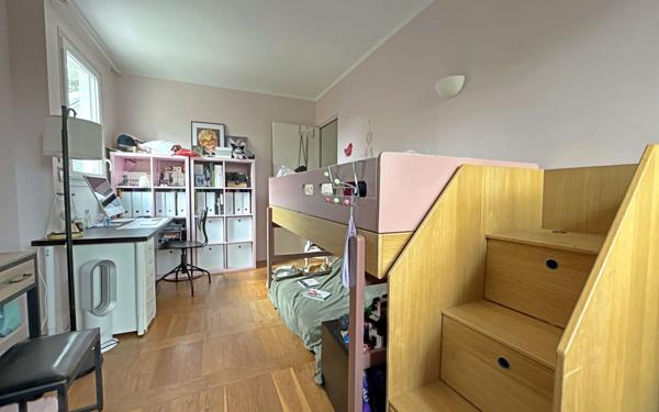 Maison à vendre    7 pièces • 180 m2 Gif-sur-Yvette